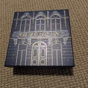 Givenchy Box